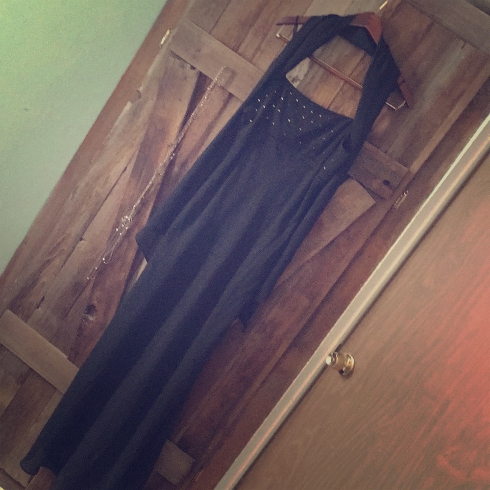 Long special occasion black dress